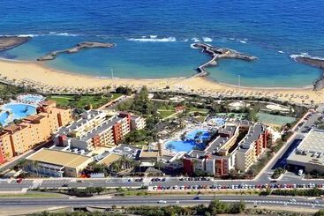 Elba Carlota Beach & Golf Resort