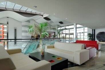 Elba Carlota Beach & Golf Resort