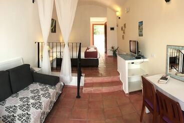 Fincahotel Cases De Sant Jaume