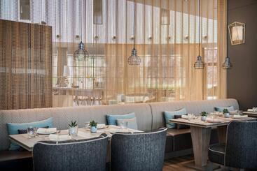 Ac Hotel Firenze By Marriott