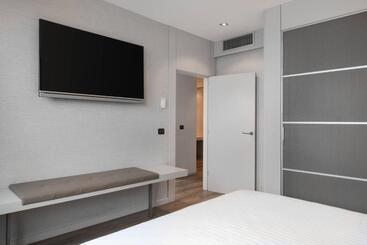 Ac Hotel Firenze By Marriott