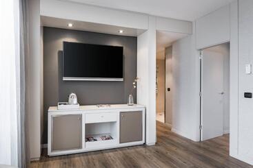 Ac Hotel Firenze By Marriott
