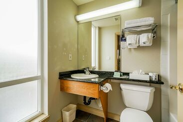 هتل Best Western Peace Arch Inn