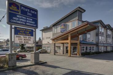 هتل Best Western Peace Arch Inn
