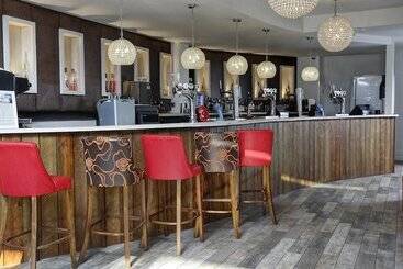 هتل Best Western Plus Oaklands