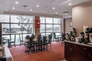 هتل Comfort Inn