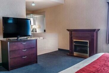 هتل Comfort Inn