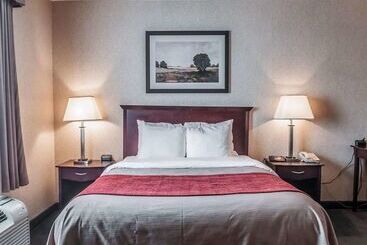 هتل Comfort Inn