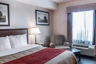 هتل Comfort Inn