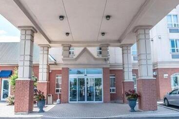 هتل Comfort Inn