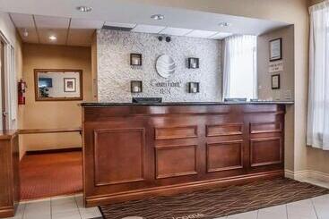 هتل Comfort Inn