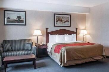 هتل Comfort Inn