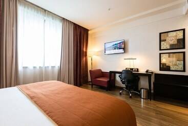 هتل Crowne Plaza Milan   Malpensa Airport, An Ihg