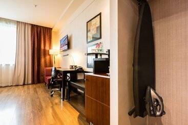 هتل Crowne Plaza Milan Malpensa Airport, An Ihg