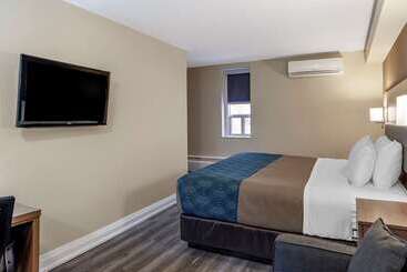 هتل Econolodge Downtown Toronto