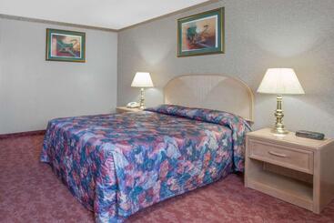 هتل Empire Inn