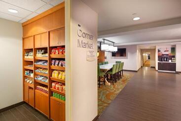 هتل Fairfield Inn & Suites By Marriott Toronto Brampton
