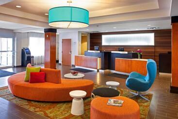 هتل Fairfield Inn & Suites By Marriott Toronto Brampton