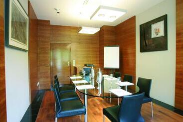 هتل Numa I Bona Rooms & Apartments