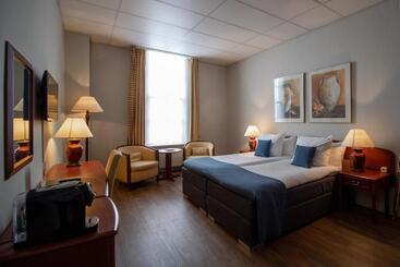 Grand Hotel En Résidence De Draak