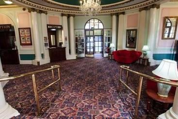 هتل The Grand