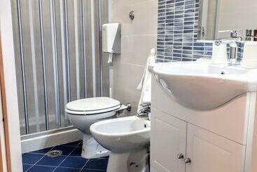 هتل Colosseo Rooms Imperial Rome