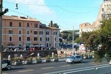 هتل Colosseo Rooms Imperial Rome