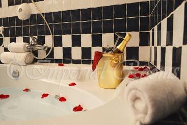هتل Colosseo Rooms Imperial Rome