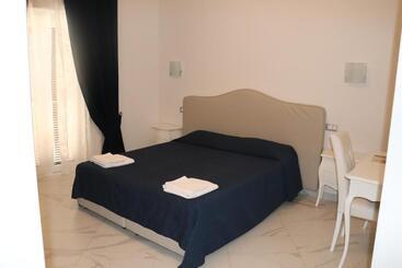 هتل Colosseo Rooms Imperial Rome