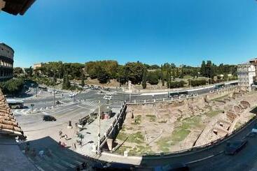 هتل Colosseo Rooms Imperial Rome