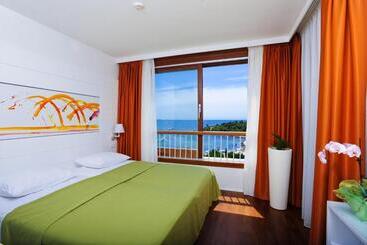 호텔 Island  Istra