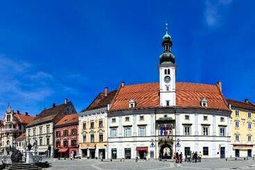 B&b Hotel Maribor Orel