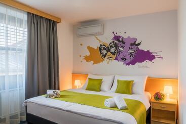 B&b Hotel Maribor Orel