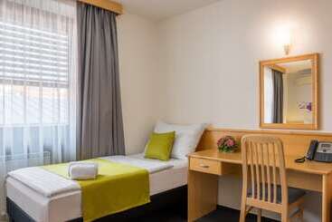 B&b Hotel Maribor Orel