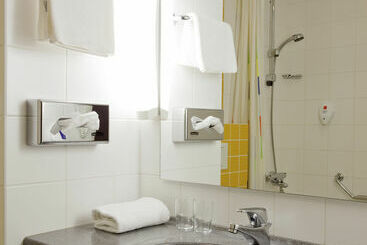هتل Park Inn By Radisson Ekaterinburg