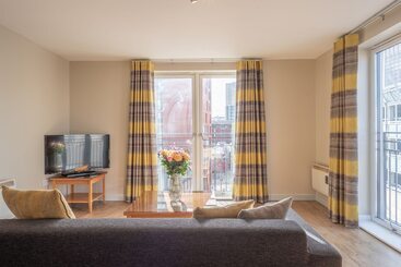 هتل Premier Suites Birmingham