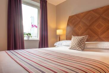 هتل Premier Suites Birmingham