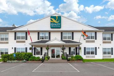 هتل Quality Inn & Suites