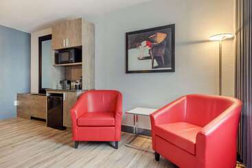 Quartier, Ascend Hotel Collection