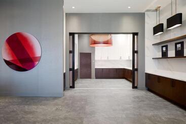 هتل Residence Inn By Marriott Montreal Airport