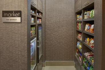 Hotelli Residence Inn By Marriott Toronto Airport