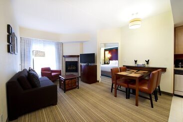 هتل Residence Inn By Marriott Toronto Vaughan