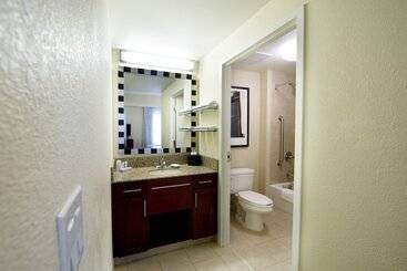هتل Residence Inn By Marriott Toronto Vaughan