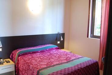 هتل & Residence La Sibilla Cusiana
