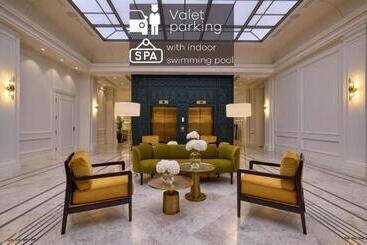 هتل Saski Krakow, Curio Collection By Hilton