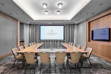 هتل Sheraton Poznan