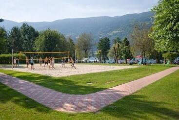 هتل Sonnenresort Ossiacher See