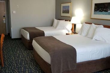 Surestay Plus Hotel By Best Western Lethbridge