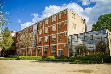 هتل Turnhout City