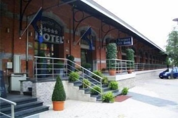هتل Turnhout City
